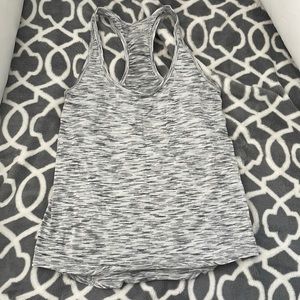 Lululemon size 6 black and white racer back